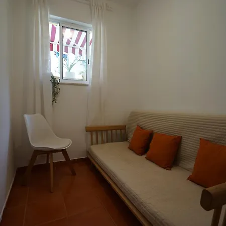 T2 2 Bedroom Flat In Arroios-2